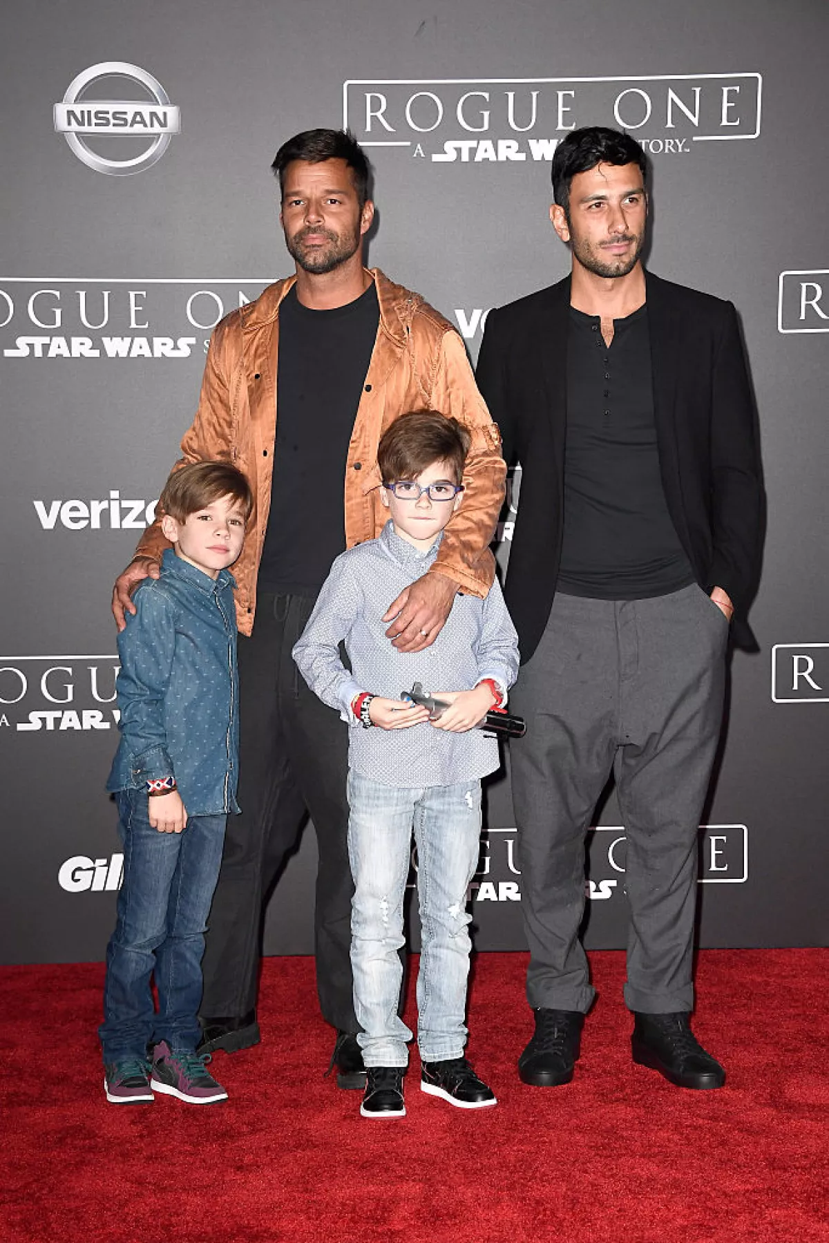 Premiere Of Walt Disney Pictures And Lucasfilm's "Rogue One: A Star Wars Story" - Arrivals