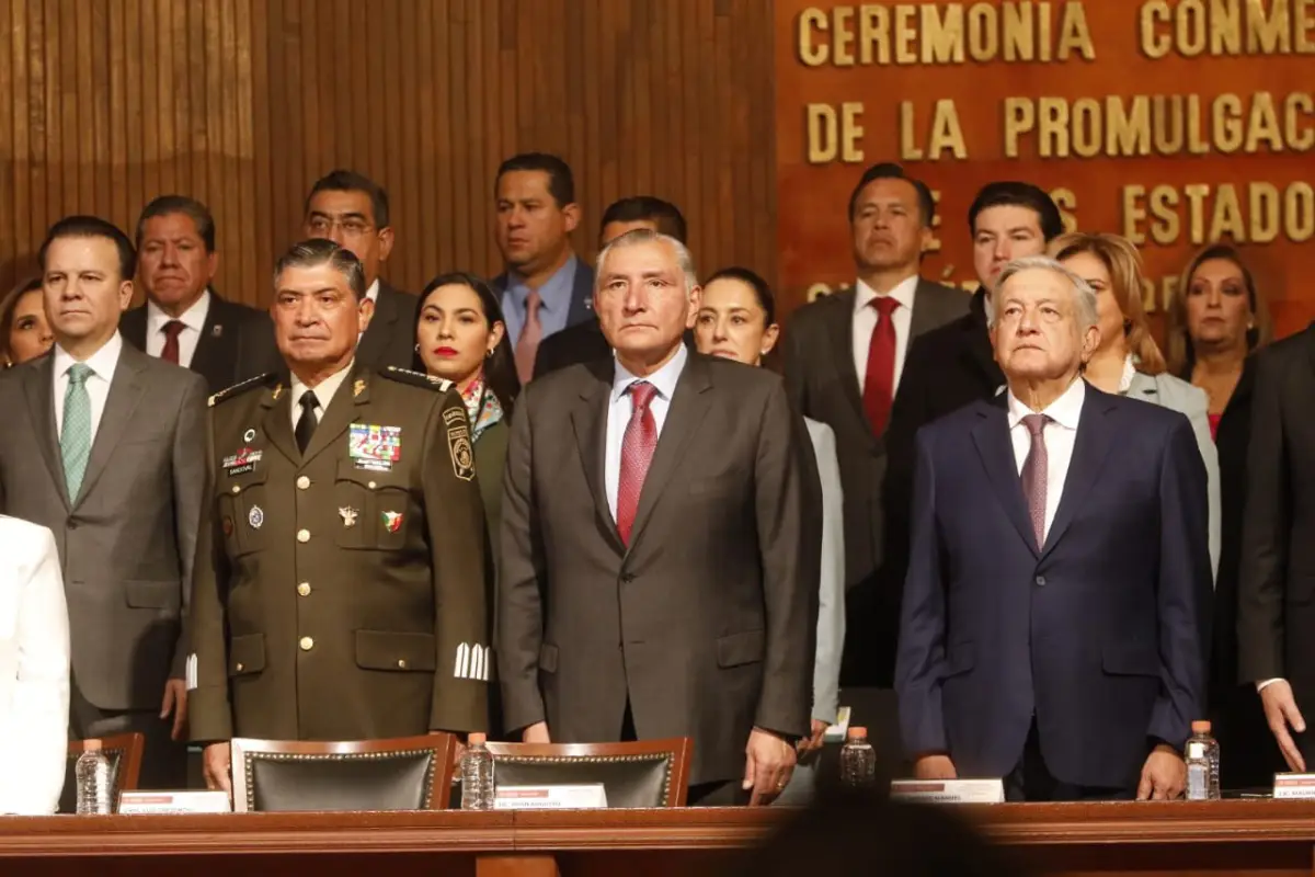 amlo-constitucion.jpg