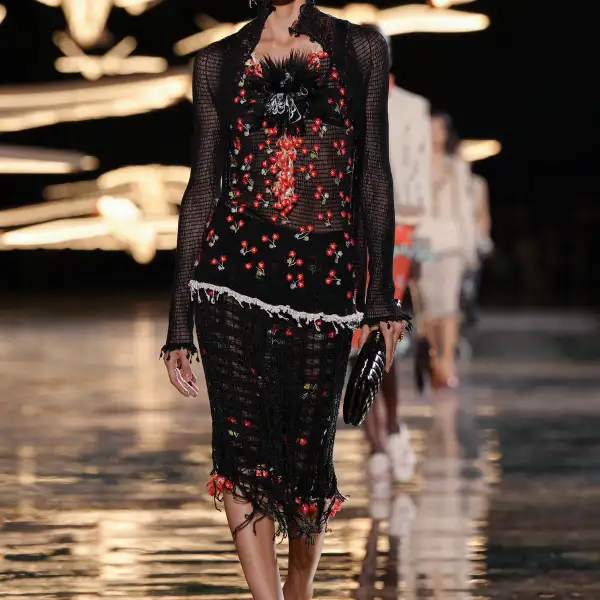Chanel S27 005.jpg