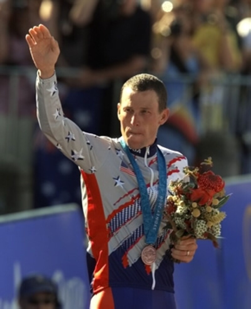 Desde el inicio de la entrevista y durante su transcurso, el ex campeón de ciclismo admitió que no hubiera podido ganar sin las drogas.