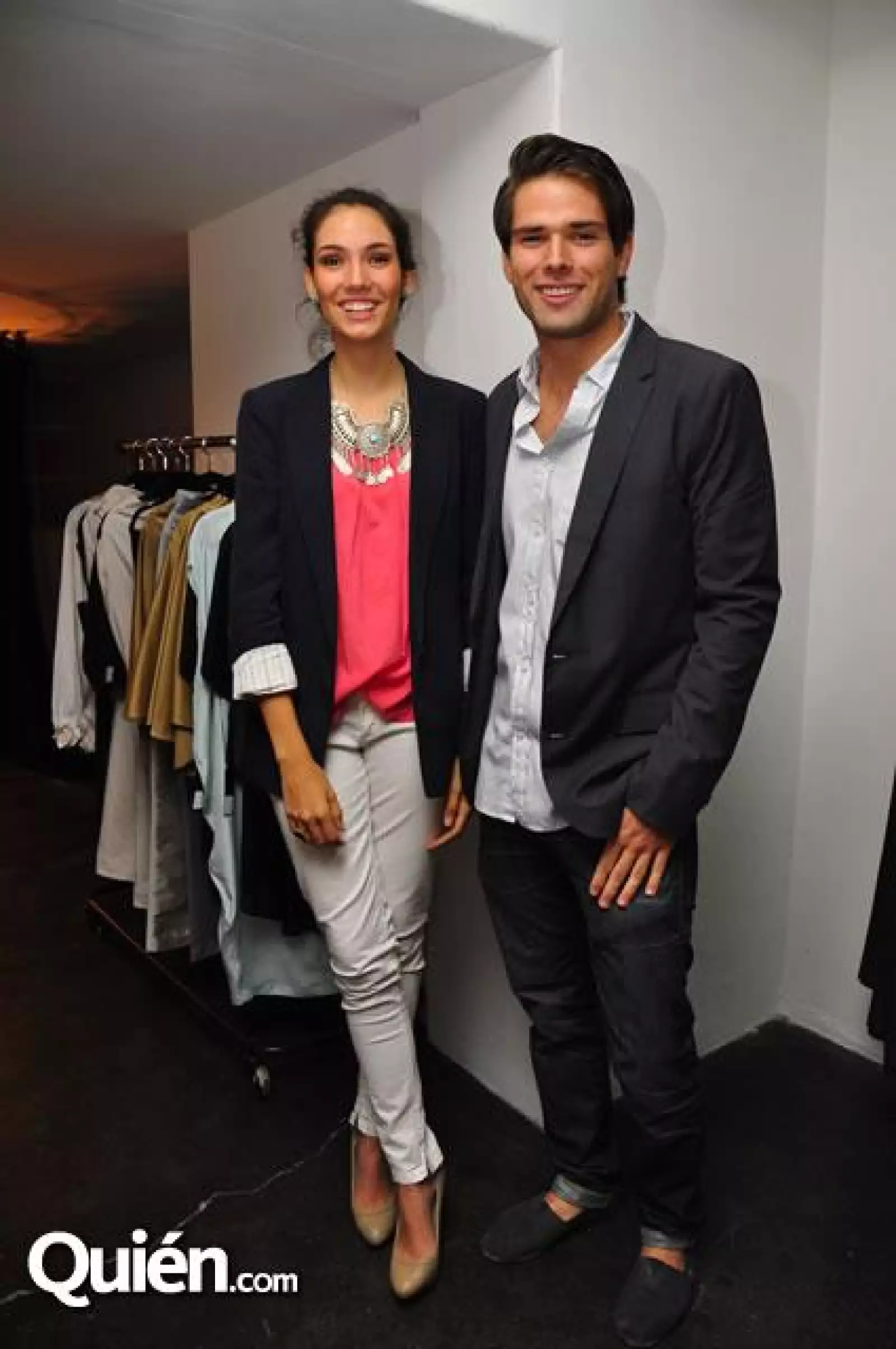 Denisse de Alba,Chuy Bracamontes.