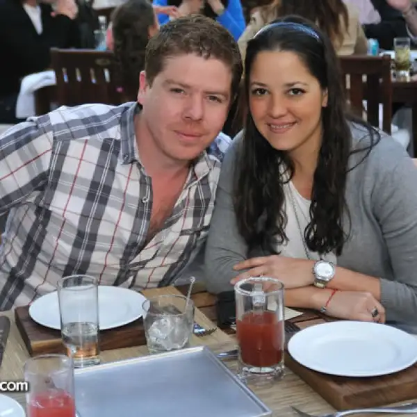 Ricardo Maqueo,Raquel Baquedano