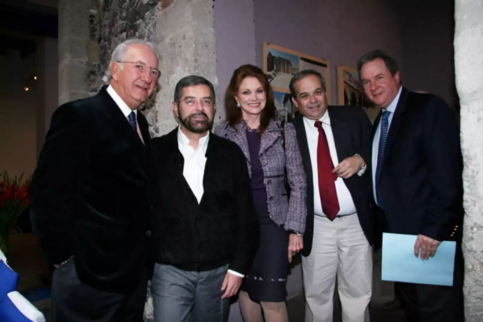 Homenaje a Jacobo Zabludovsky y Leon Davidoff.