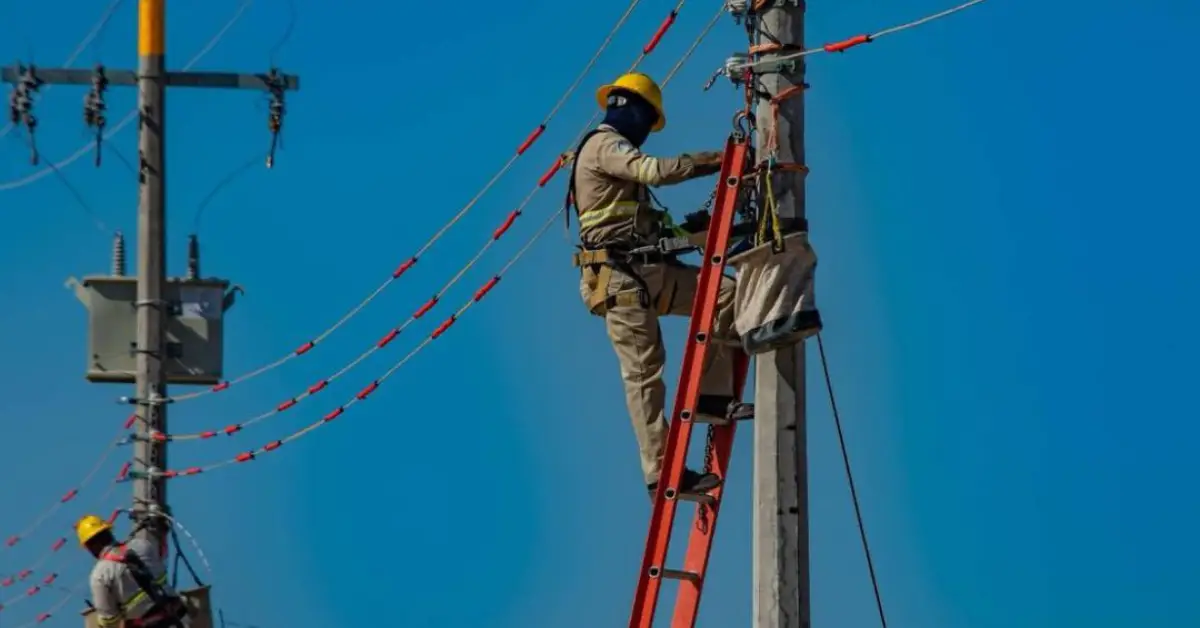 Apagón eléctrico de CFE hoy 15 de abril: a qué hora termina y en qué zonas de México no habrá luz
