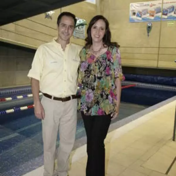 Luis Sánchez, Gabriela Woodworth