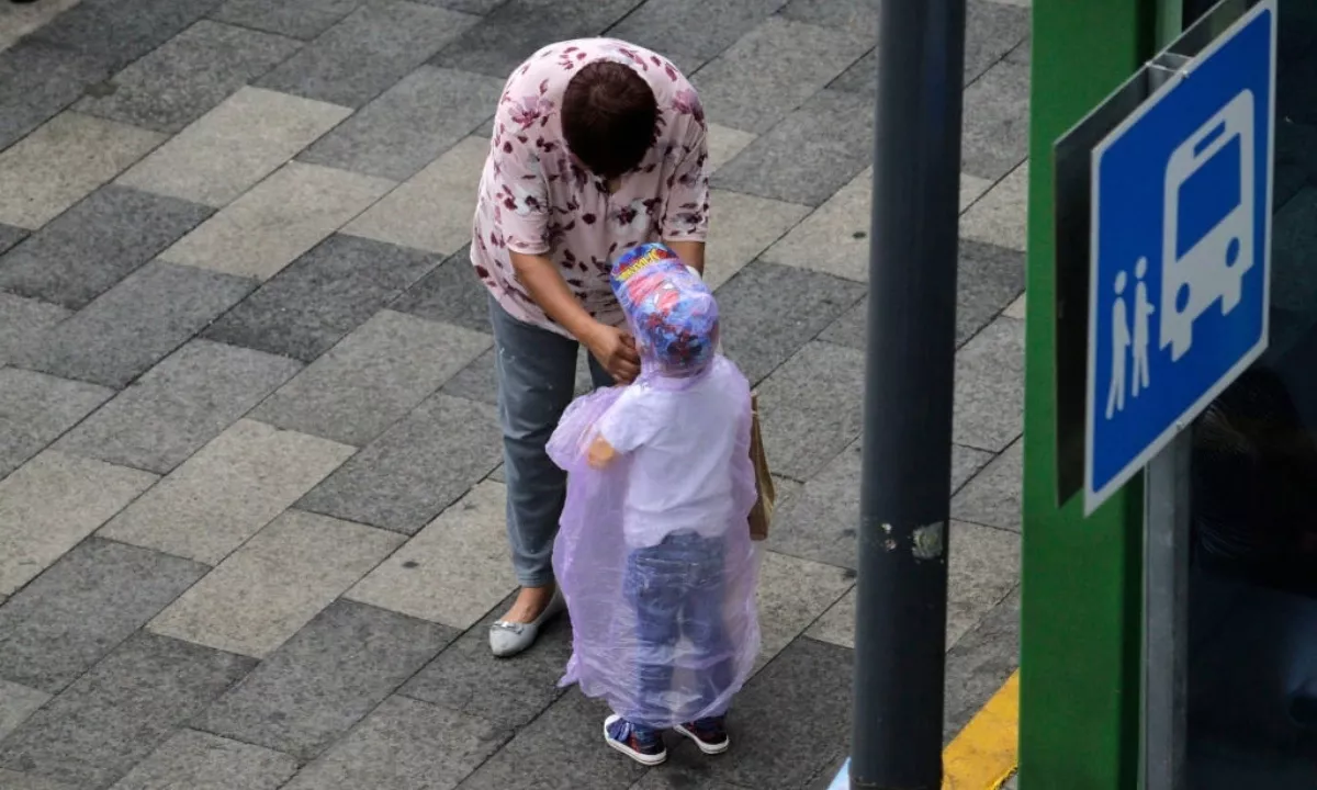 ¿En qué estados suspenden clases por la tormenta tropical Alberto? 