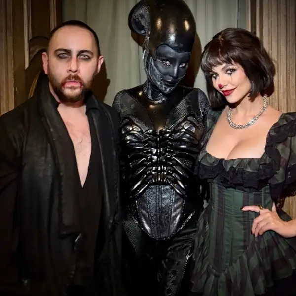 Mark Silva, Belinda y Victoria.jpg
