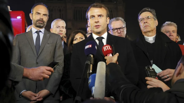 Incendio Notre Dame-Macron