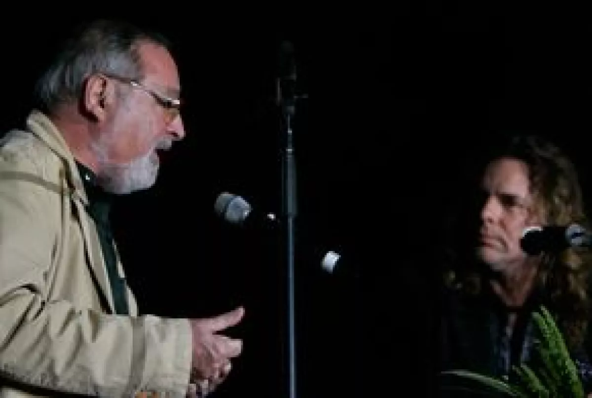 El escritor y el cantante de rock se reunieron con motivo de la presentación de "La Aventura de Pensar", el nuevo libro del español.
