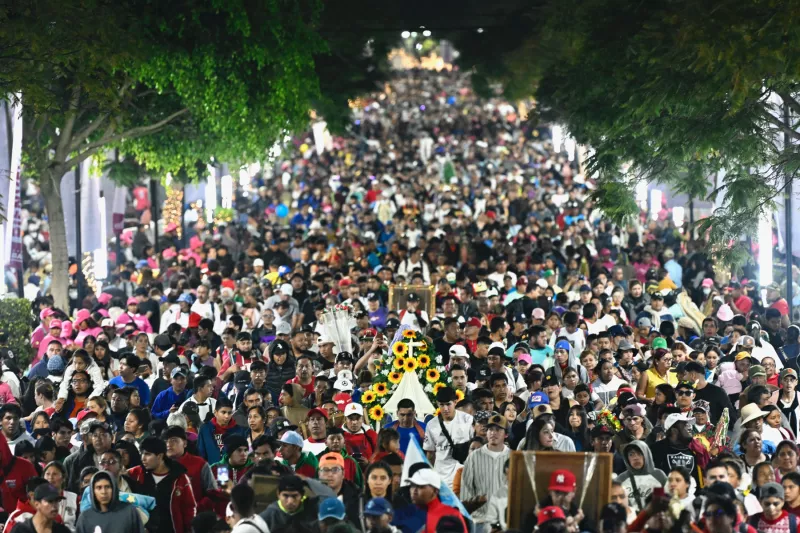 Millones de peregrinos visitan la Basílica por el Día de la Virgen de Guadalupe