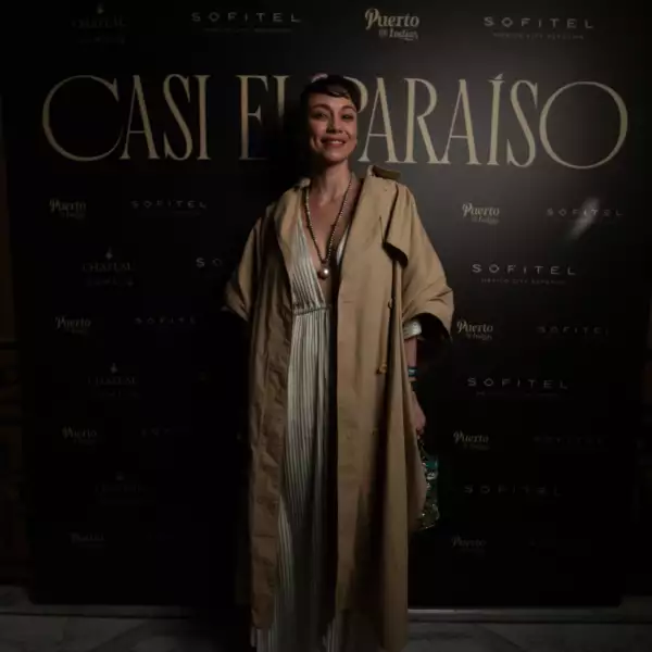 COCKTAIL DESPUES DE PREMIERE
