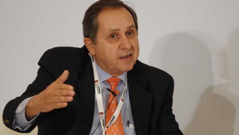 El catedrático del Tecnológico de Monterrey destacó que la mortandad de empresas es en la actualidad de 15 años, cuando antes era de 25 o 30 años.