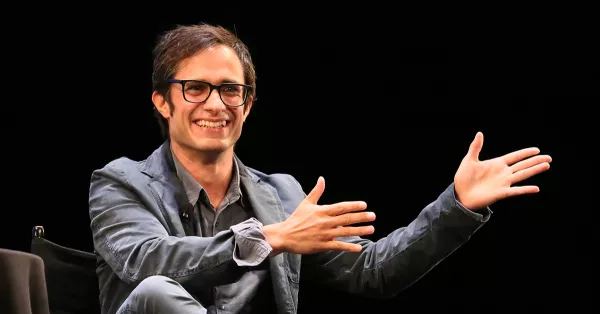 Gael García Bernal.