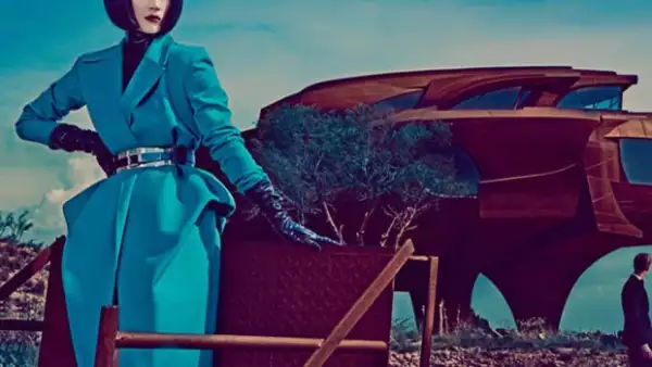 Google Glass protagoniza una historia de moda fotografiada por Steven Klein para Vogue.