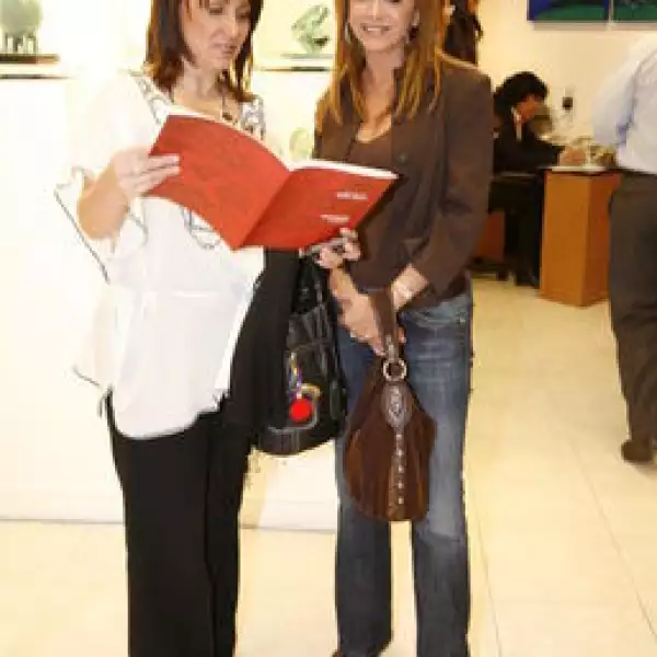 Ivonne Lara, Liz Gutiérrez