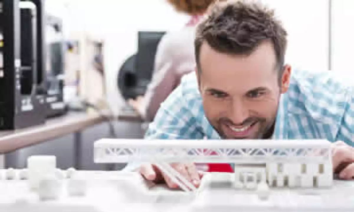 Toyota y GE son dos compañías que aprovechan a los makers para crear productos. (Foto: iStock by Getty Images)