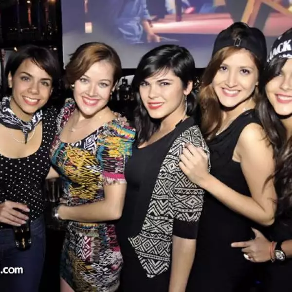 Karla Martínez,Catya Chávez,Stephany Granday,Valeria Medina y Damarís Oranday