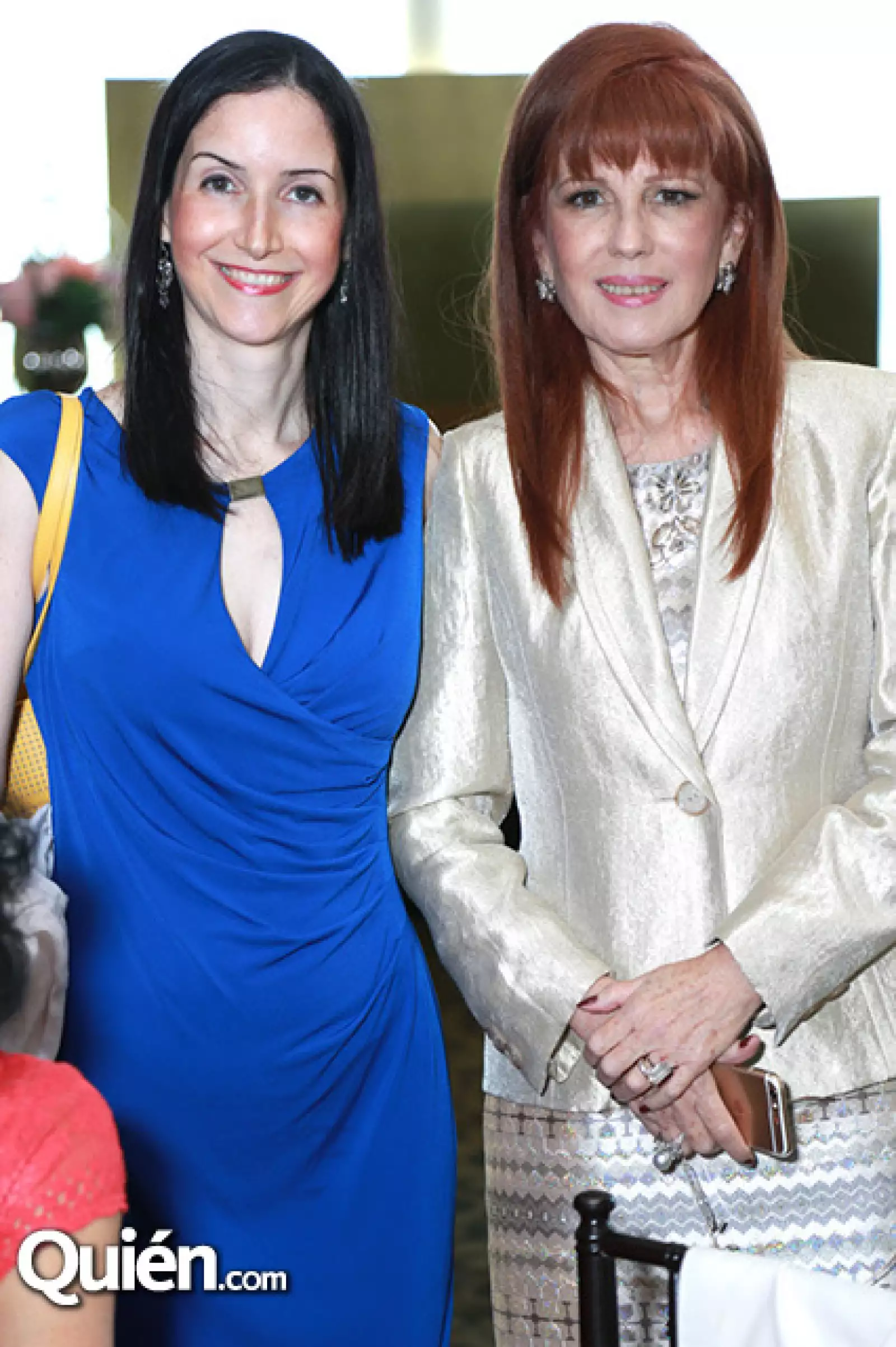 Paulina Morales y Victoria Kuhne de Morales
