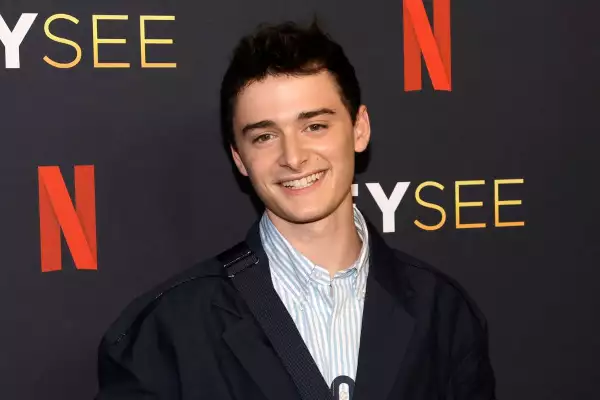 Noah Scnhapp, Will de Stranger Things, sale del clóset
