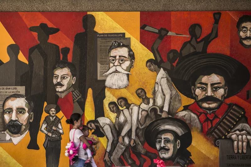 Mural_Revolucion.jpg