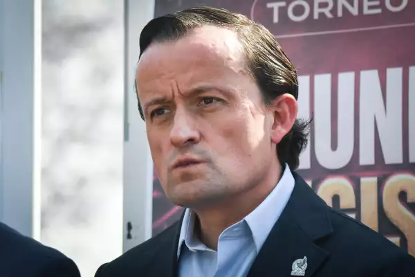 Mikel Arriola