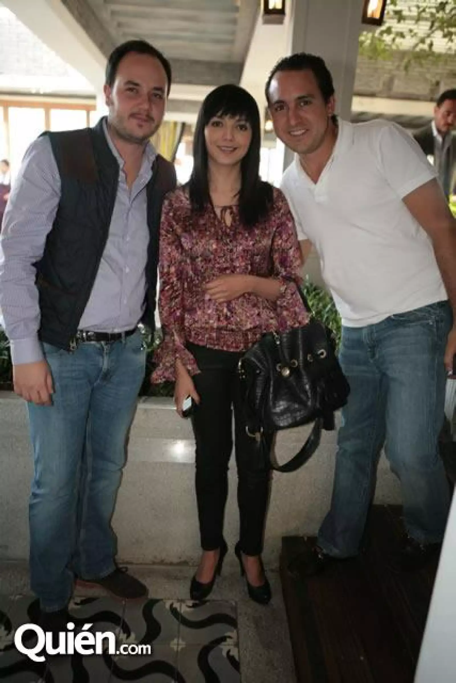 Andres Carretero,Claudia Varven,Juan Pablo Carranza