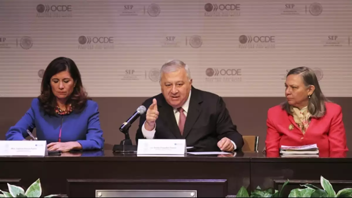 chuayffet en el anuncio de los resultados de la prueba pisa 2012