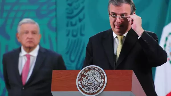 ebrard the economist