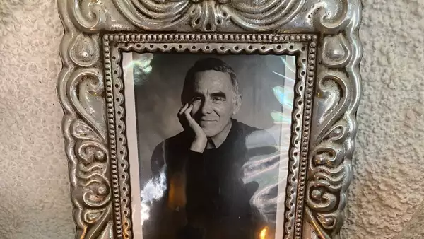Héctor Suárez.