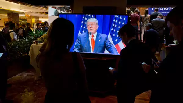 Después de la controversia a causa de sus comentarios sobre nuestro país, el empresario se niega a ofrecer disculpas a pesar de la protesta pública generalizada.