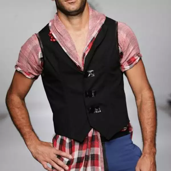 IDM Pasarela Cesar Arellanes