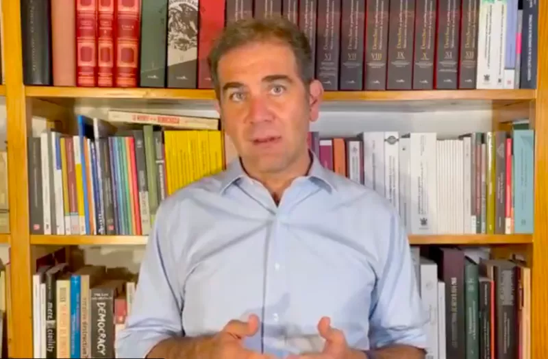 Lorenzo Córdova, consejero presidente del INE, ofrece videomensaje
