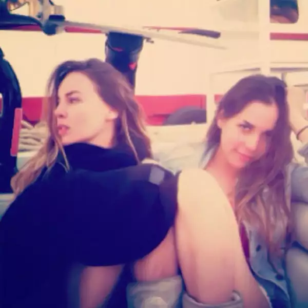 Belinda dedicó el día del amor y la amistad a todos sus fans, pero también a una de sus mejores amigas, a la que llama `Mariquita´.