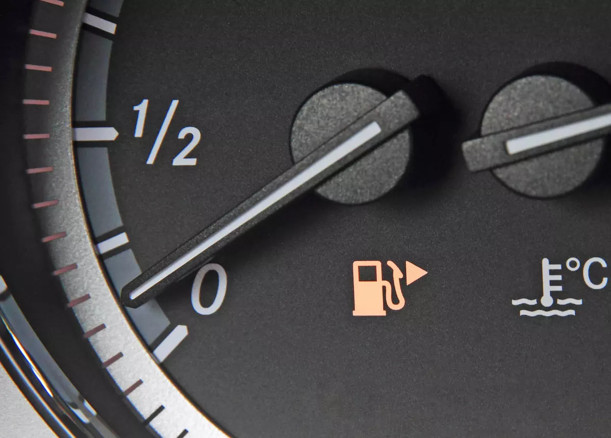 gasolina tablero auto