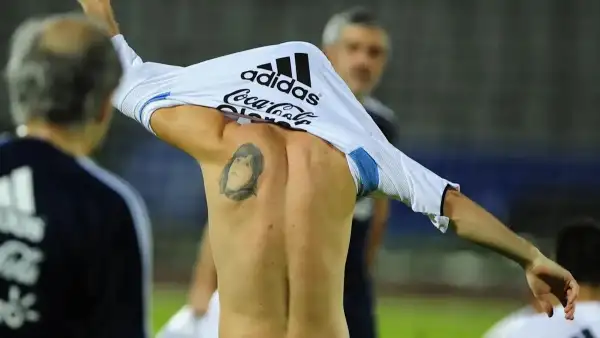 tatuaje-messi-mama.jpg