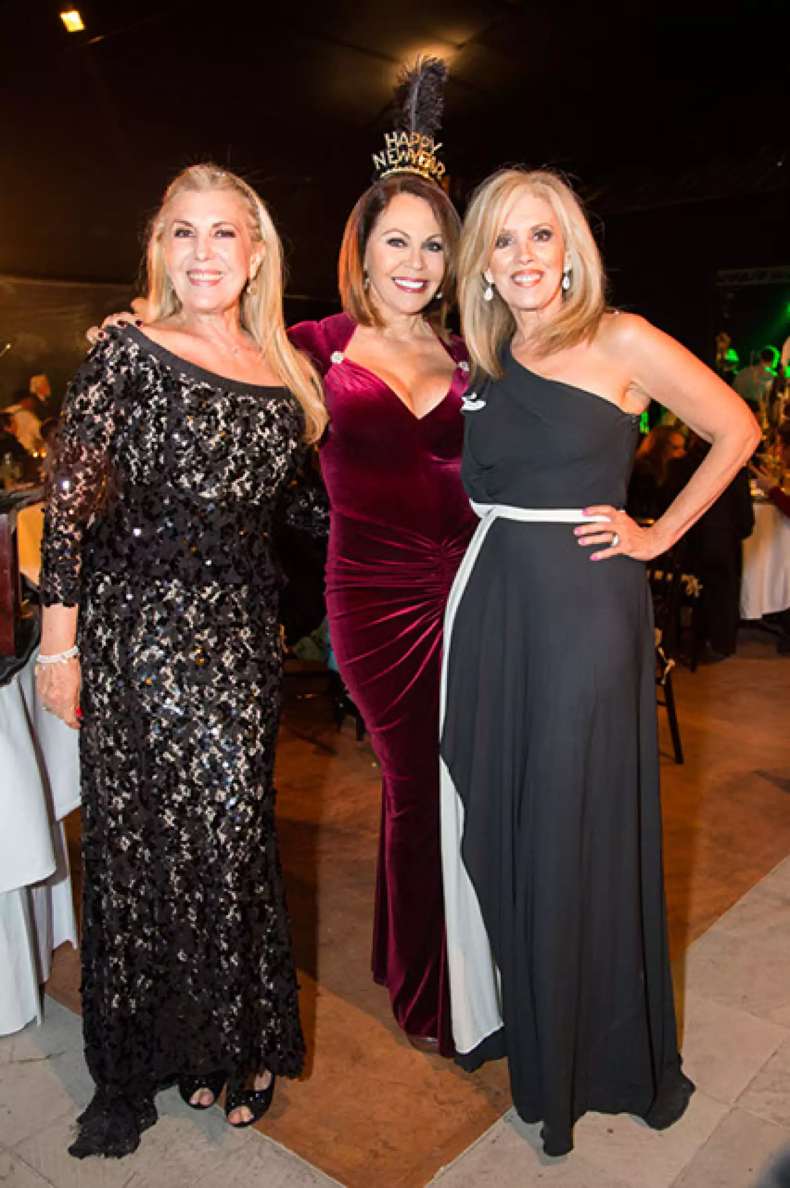 Lila Deneken,María Elena Salinas,Gilda Deneken