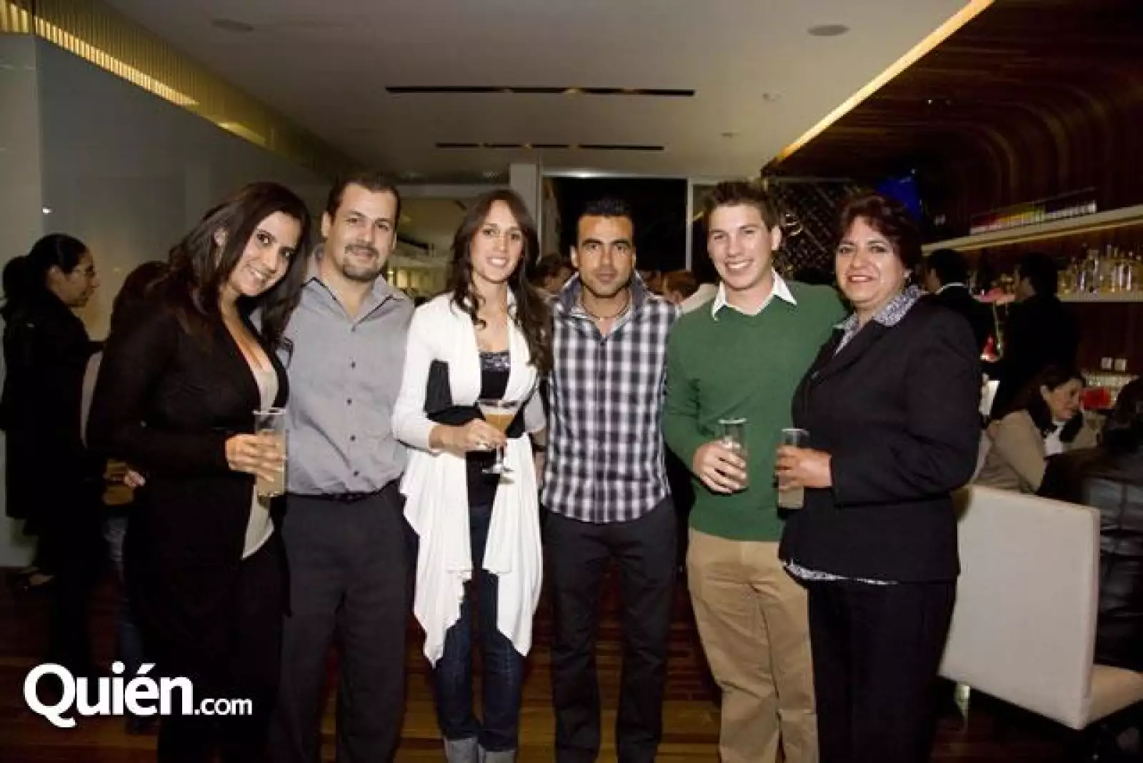 Claudia Rodríguez,Federico Rabago,Valeria Rodríguez,Victor Flores,Juan Romano,Maria Antonieta Oviedo