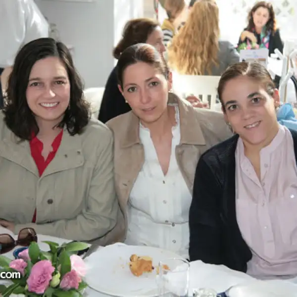Maricarmen Argüelles, Elsa Woodworth y Belem Robles