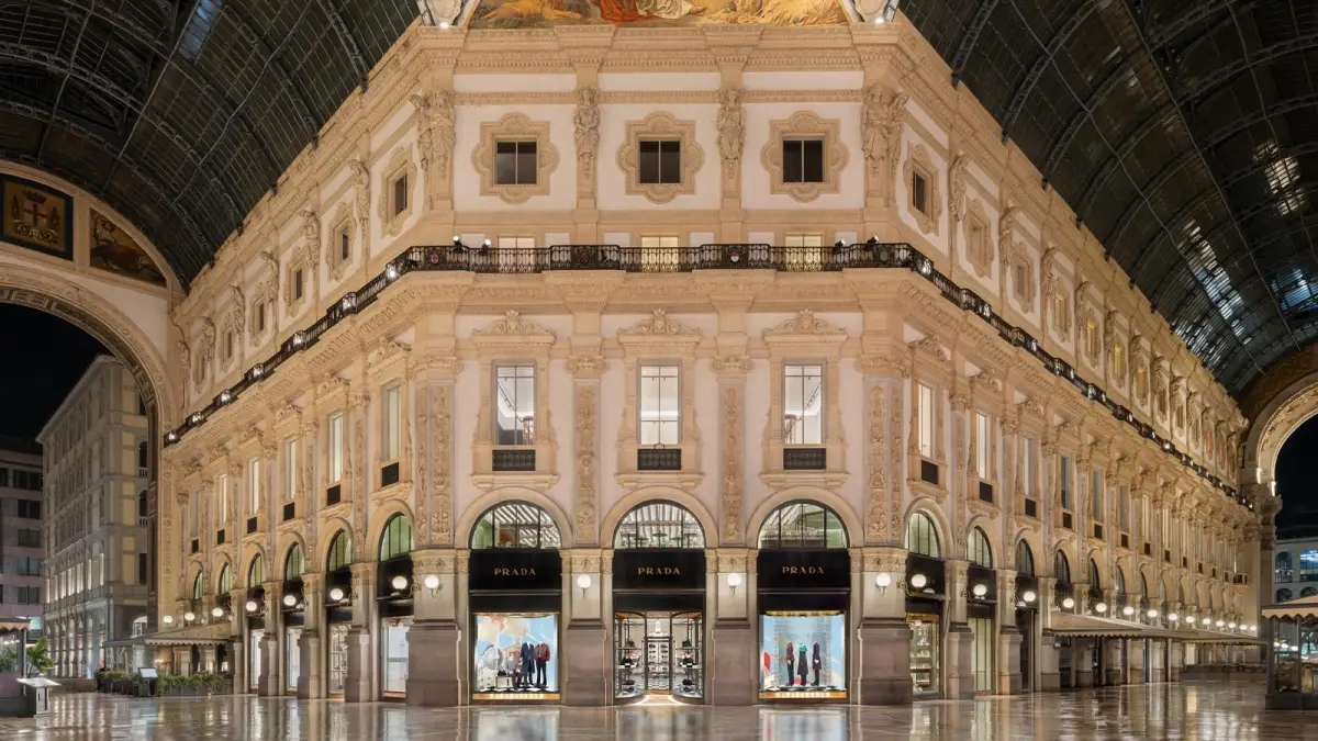prada.jpg