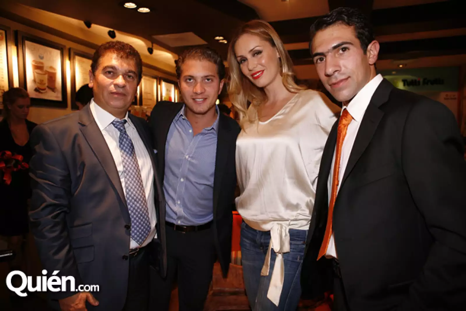 Moisés y Alan Tawil, Heidi Balvanera y Abraham González