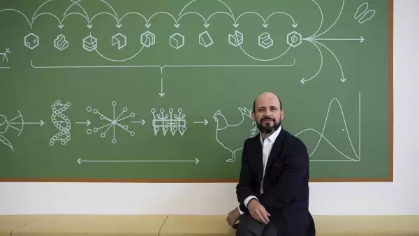 Mario Espinosa Herman Miller