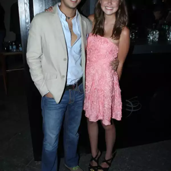 Poncho Flores y María José Pérez Aristi