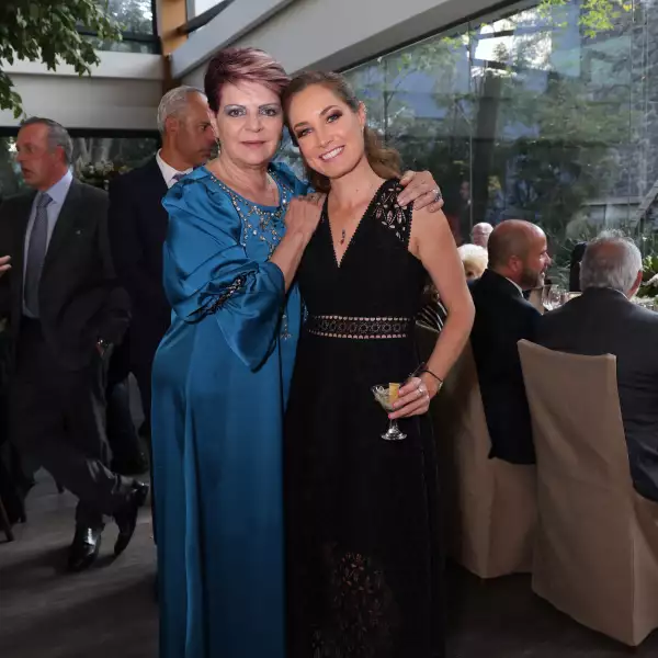 Graciela Guzmán  y Alejandra Llaneza 