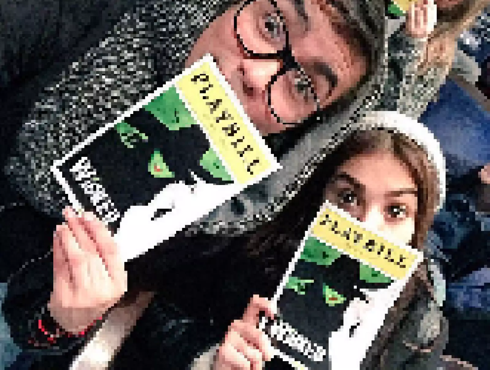 Danna y Gabo Lojero disfrutaron de la función de Wicked.