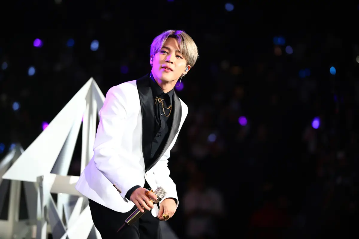 jimin-bts-album-solitario
