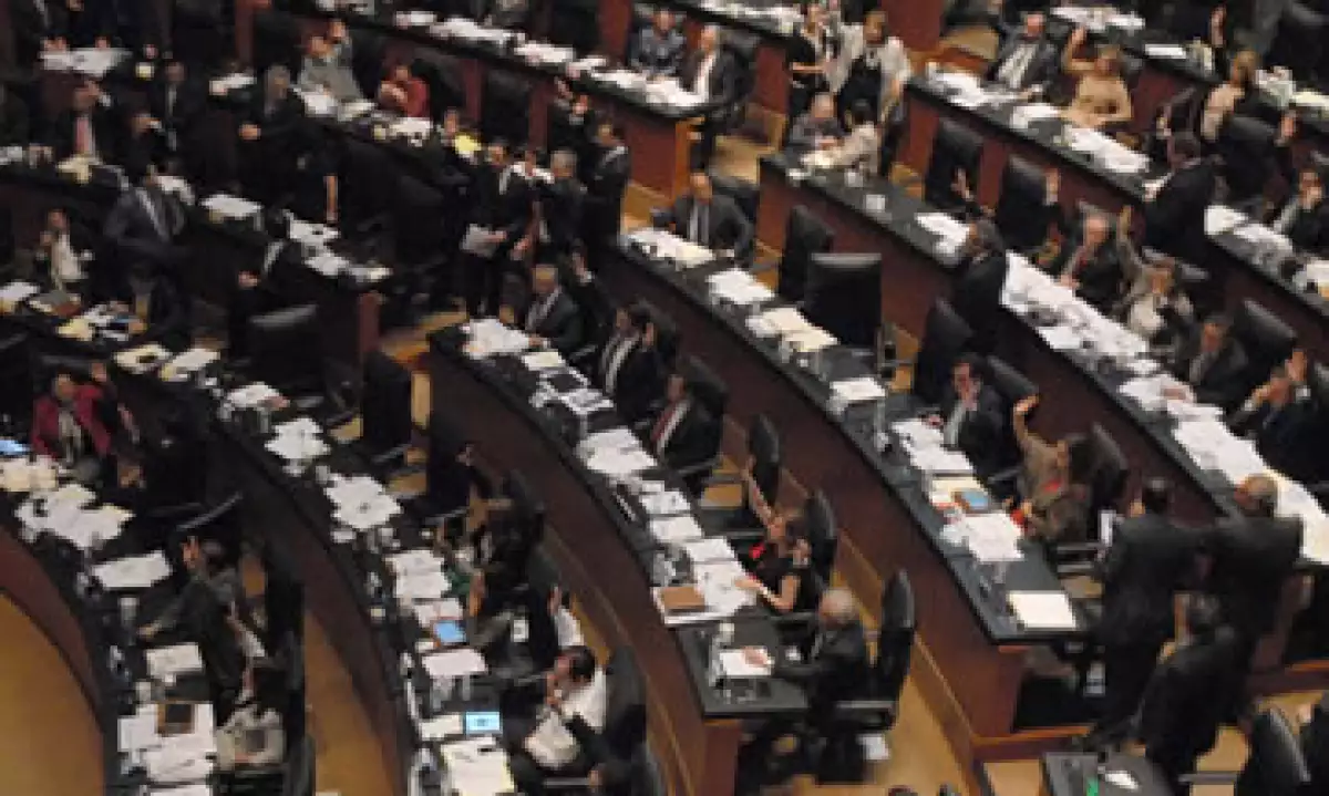 El Senado tiene hasta el próximo 31 de octubre para aprobar la reforma. (Foto: Notimex)
