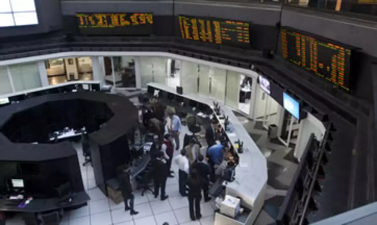 A partir del 2014 se aplicará un impuesto de 10% al beneficio en Bolsa. (Foto: Cuartoscuro)