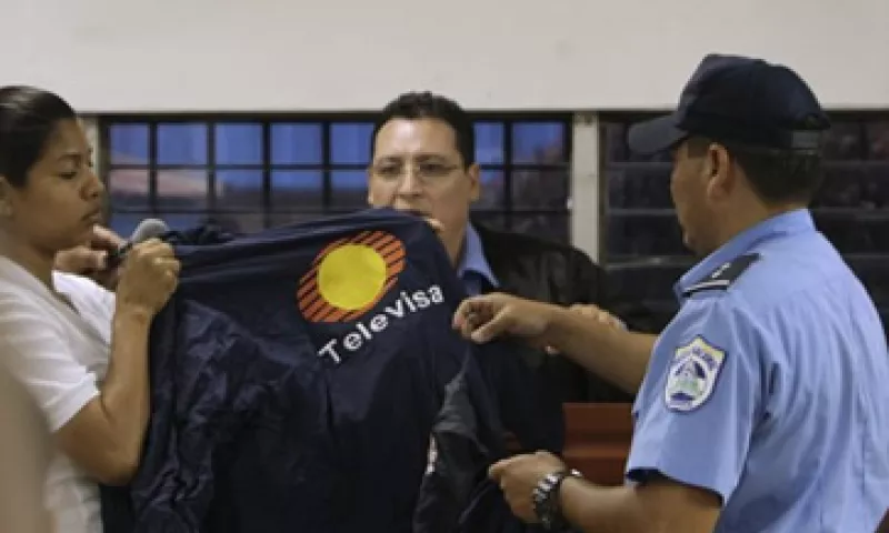 Nicaragua sentenció a 18 mexicanos que trasladaban ilegalmente 9.2 mdd en camionetas con logotipos de Televisa. (Foto: Reuters)
