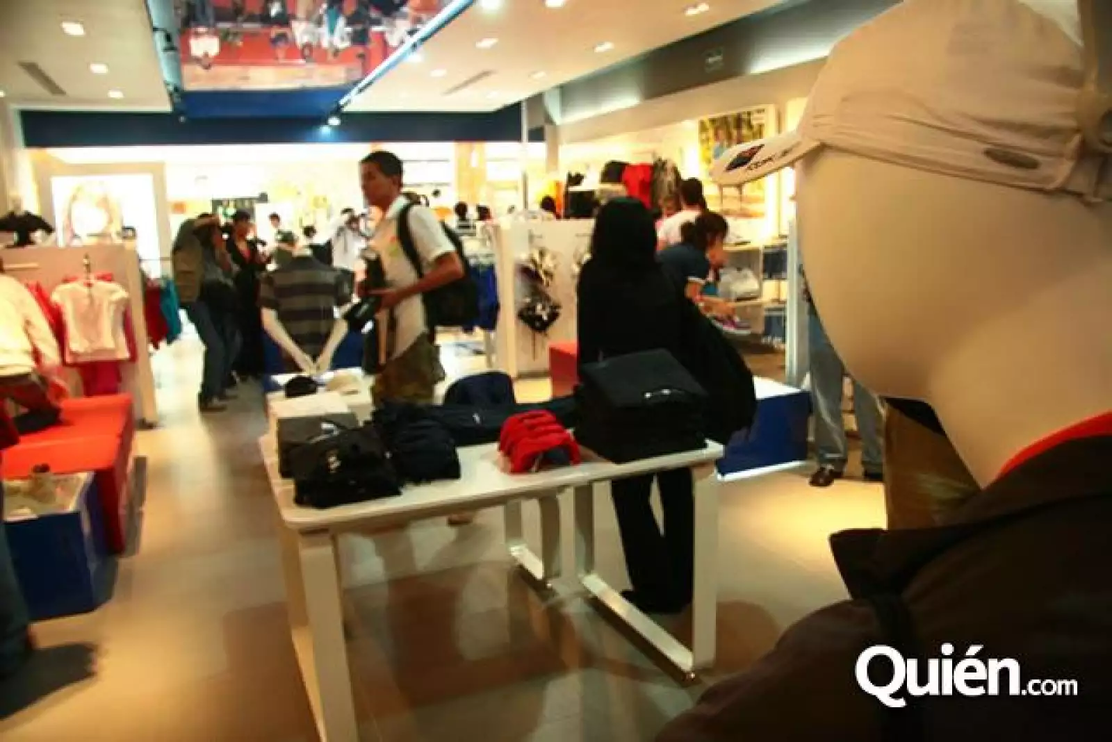 Inauguración Reebok.