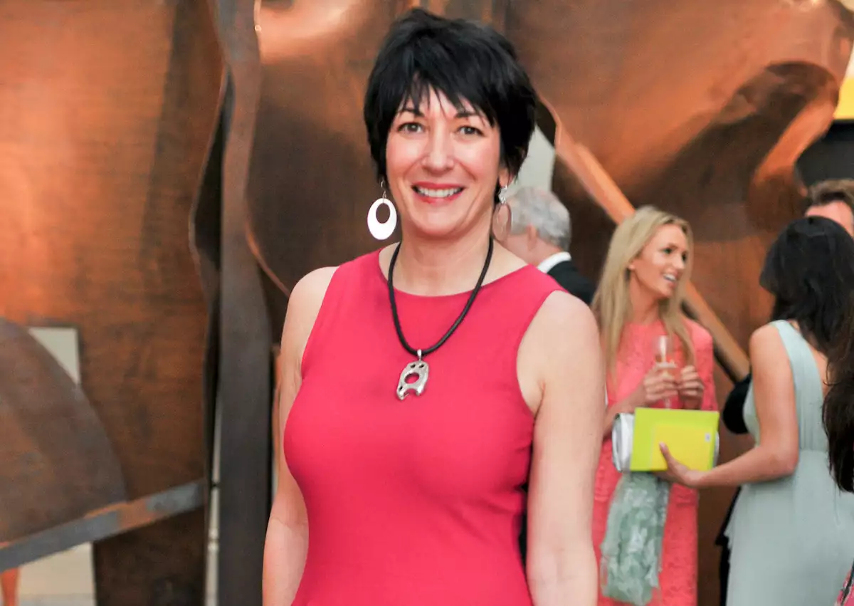 Ghislaine Maxwell, cómplice y pareja de Jeffre Epstein, busca apelar su sentencia de 20 años